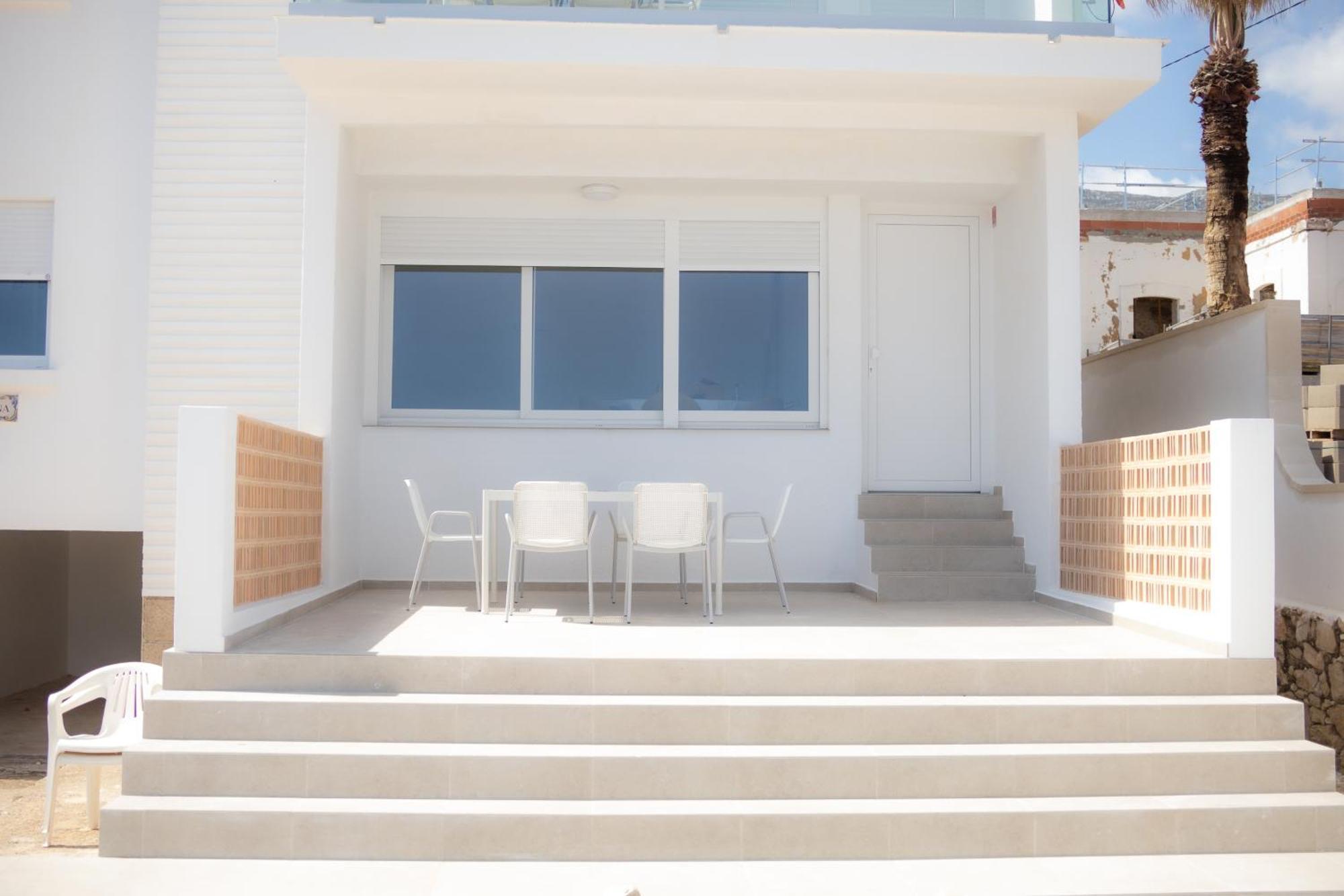 Vistas Y Terraza Panoramica Frente Al Mar En Denia, Las Rotas Экстерьер фото